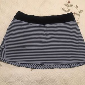 Lululemon Skirt! LIKE NEW!
